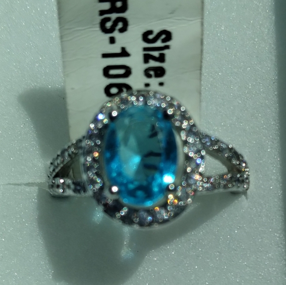 ⚘️ 18K White Gold Plated Size 5 Aquamarine CZ ring 💍 😲 - Picture 9 of 14